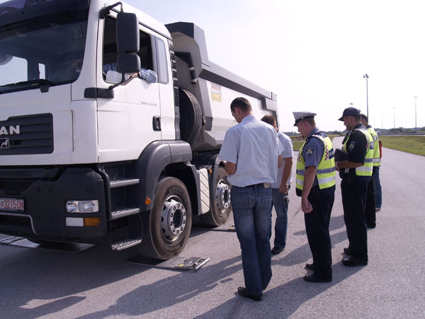 2009. 10. 29. - Inspekcija cestovnog prometa - Nadzor prijevoznika
